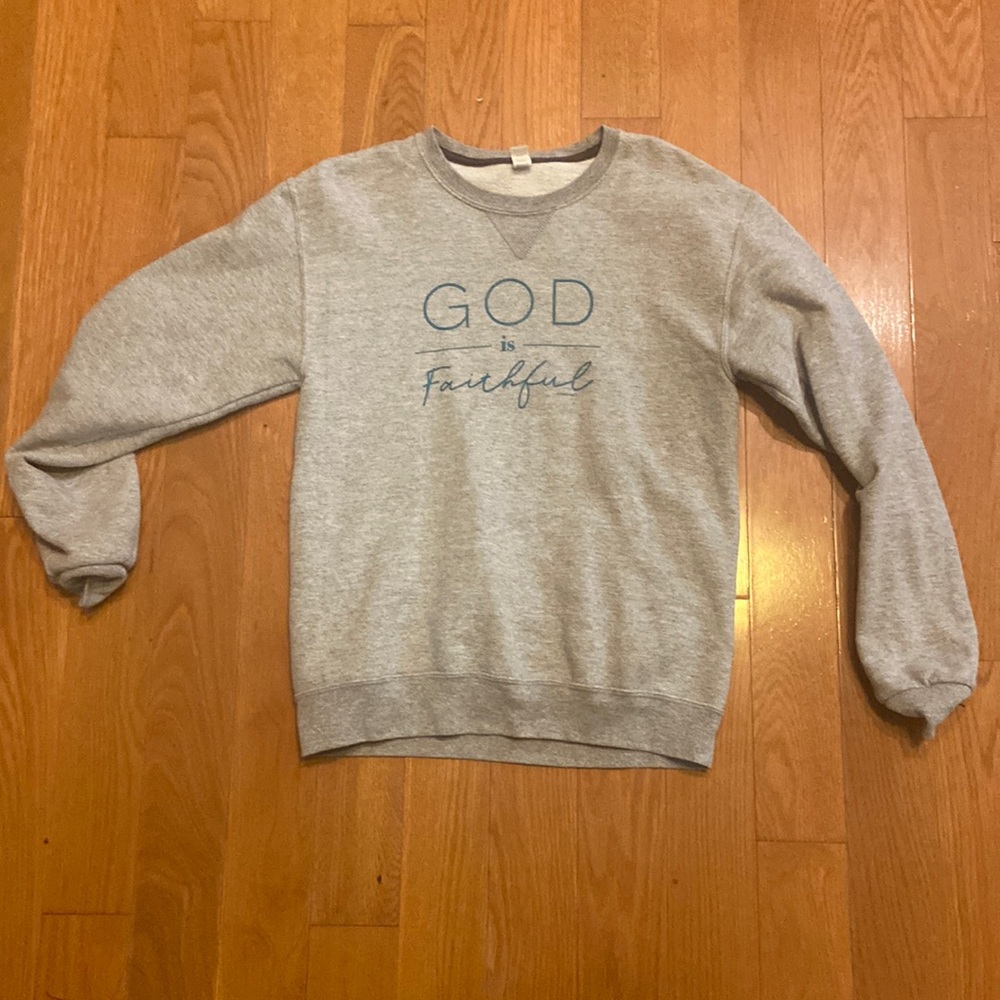 Grey Sweatshirt
